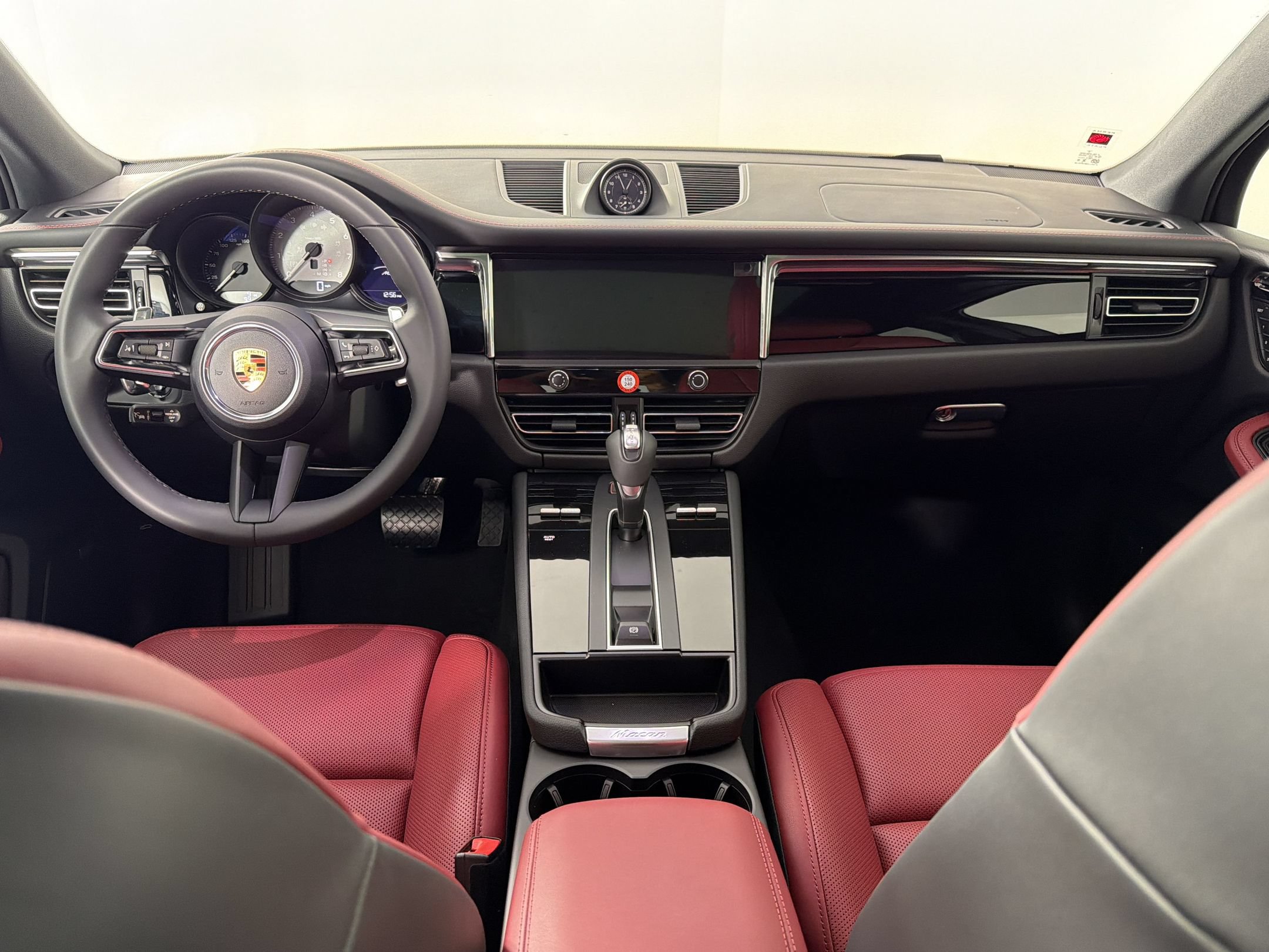 New 2026 Porsche Macan S AWD/4WD image 18