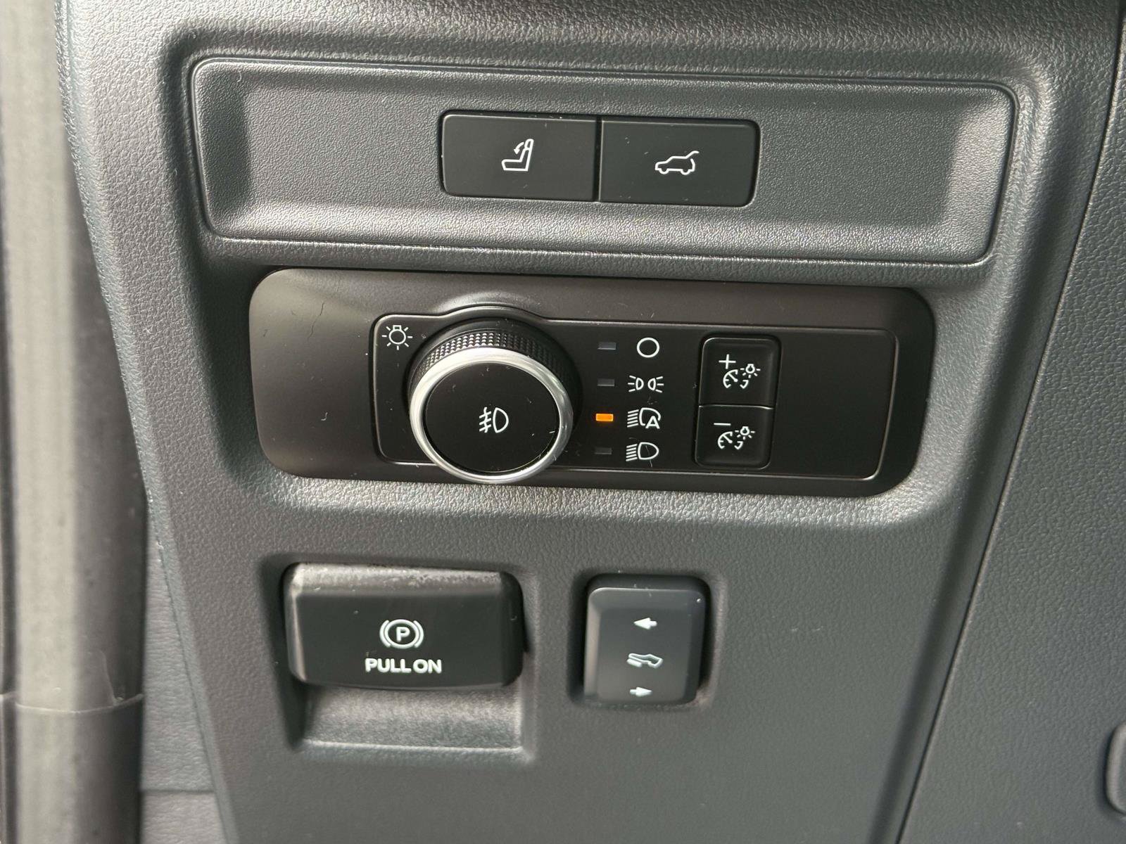 Certified 2024 Ford Expedition Max Limited AWD/4WD image 17