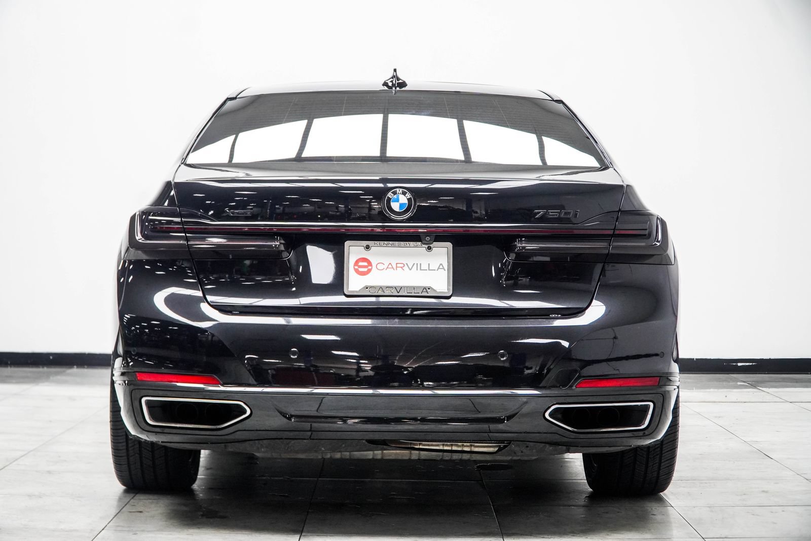 Used 2022 BMW 750i xDrive w/ Luxury Rear Seating Package AWD/4WD image 12