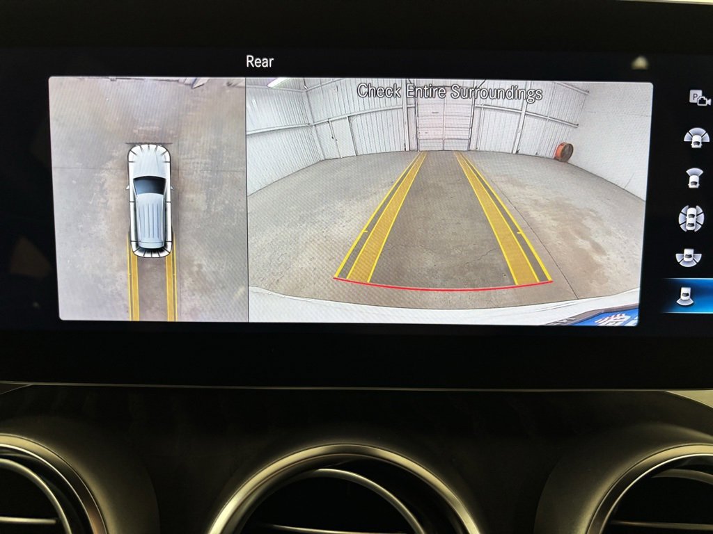 Used 2022 Mercedes-Benz GLC 300 image 14