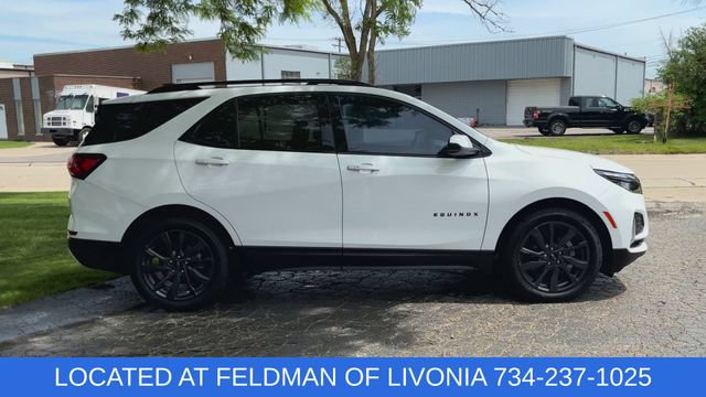 Used 2024 Chevrolet Equinox RS FWD image 9