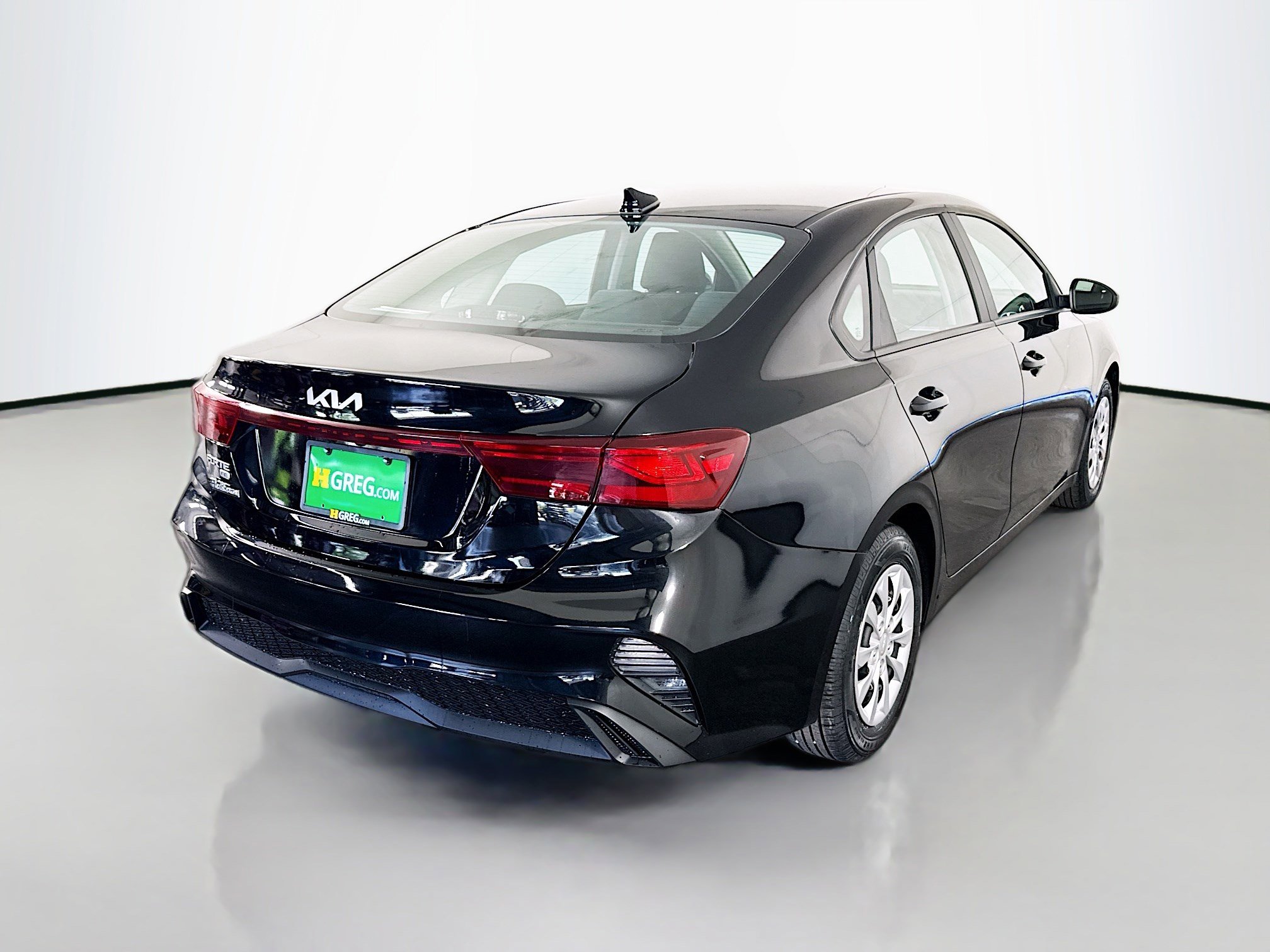 Used 2024 Kia Forte LX image 10