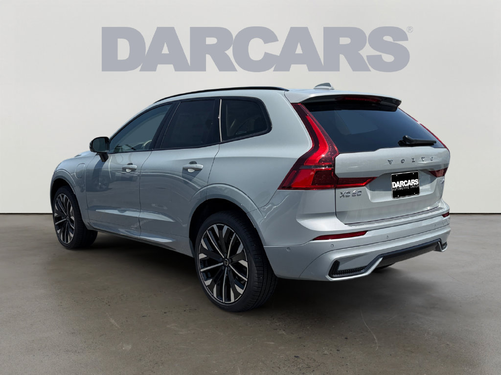 New 2026 Volvo XC60 T8 Ultra w/ Protection Package Premier AWD/4WD image 3
