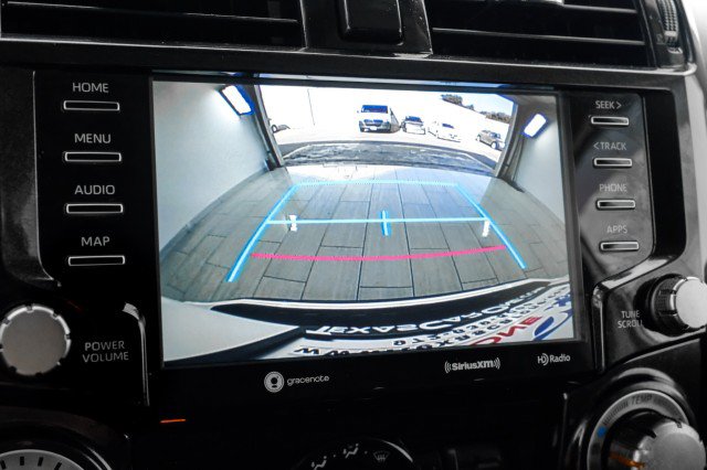 Used 2020 Toyota 4Runner TRD Off-Road AWD/4WD image 23