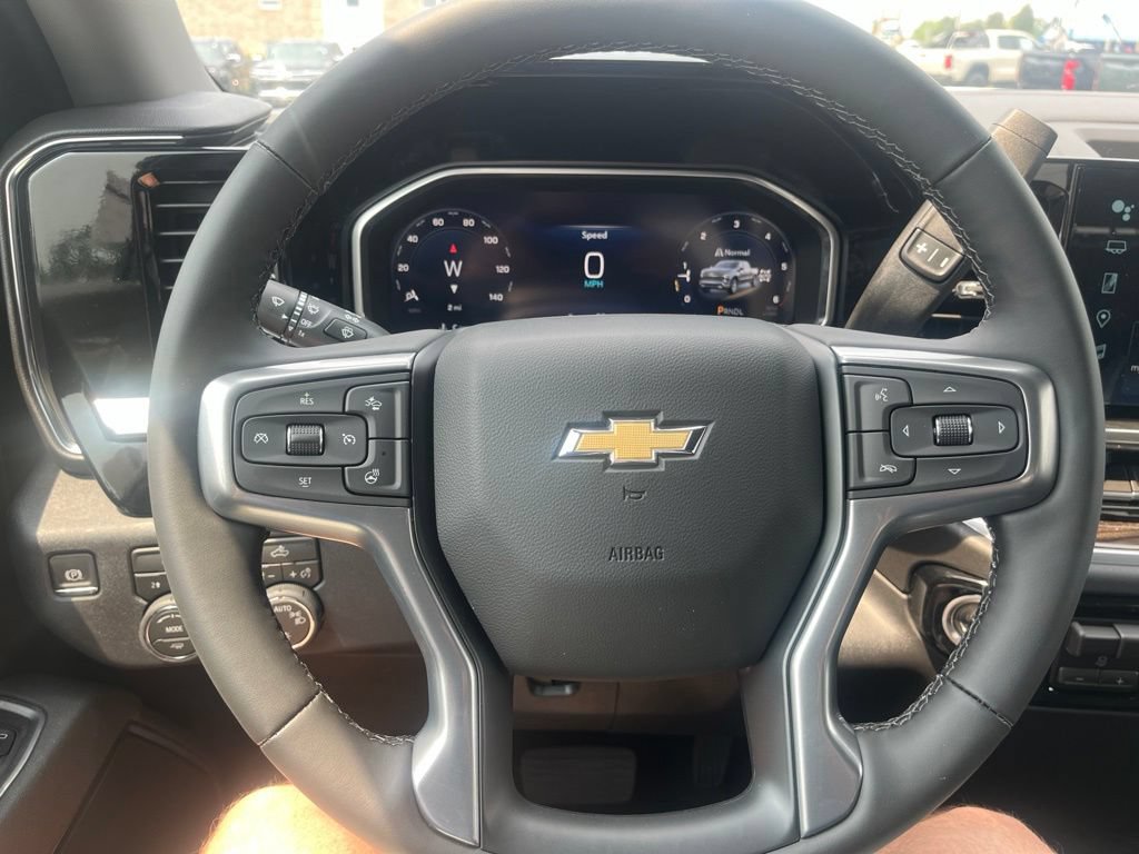 New 2026 Chevrolet Silverado 1500 LT AWD/4WD image 17