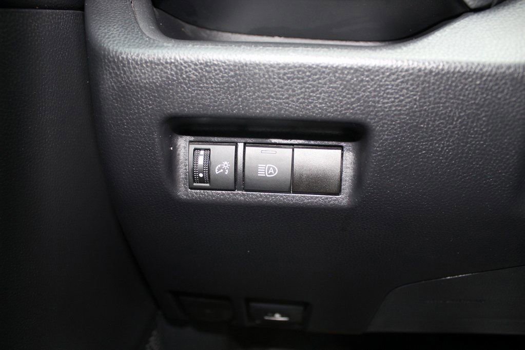 Used 2024 Toyota RAV4 Adventure image 27