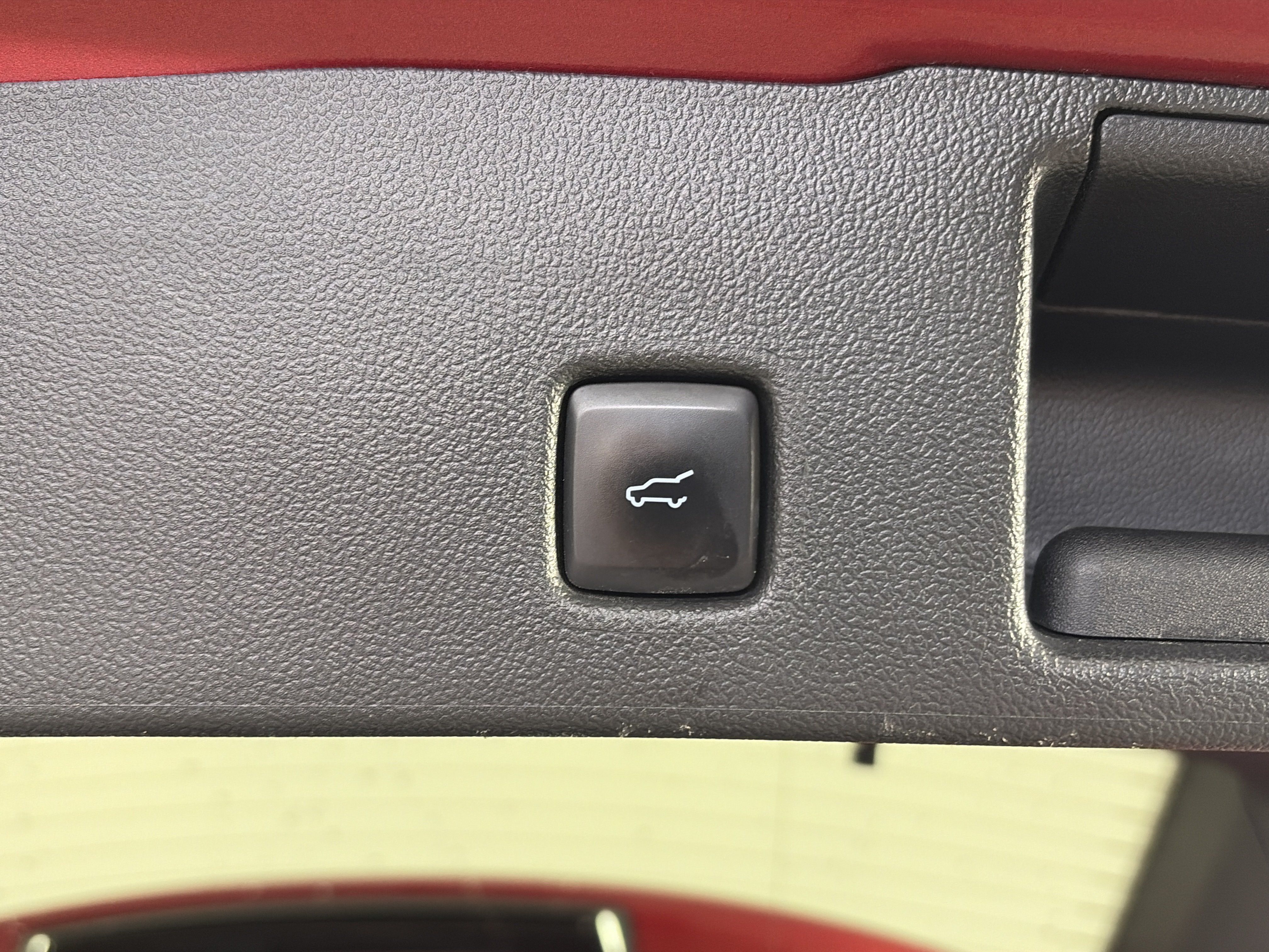 Used 2022 Ford Escape SE w/ SE Sport Appearance Package AWD/4WD image 15