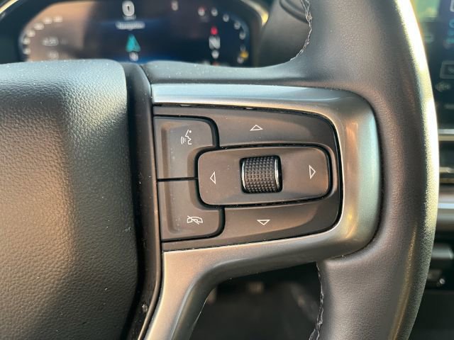 Used 2025 Chevrolet Silverado 1500 LT AWD/4WD image 23