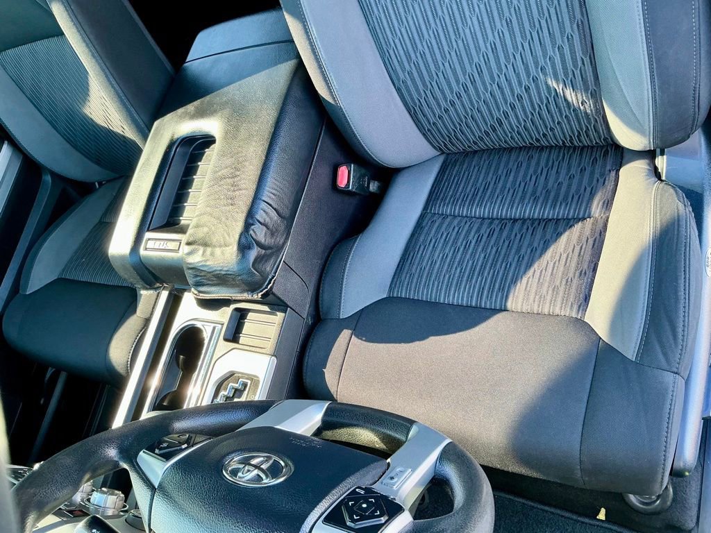 Used 2014 Toyota Tundra SR5 w/ SR5 Upgrade Package AWD/4WD image 38