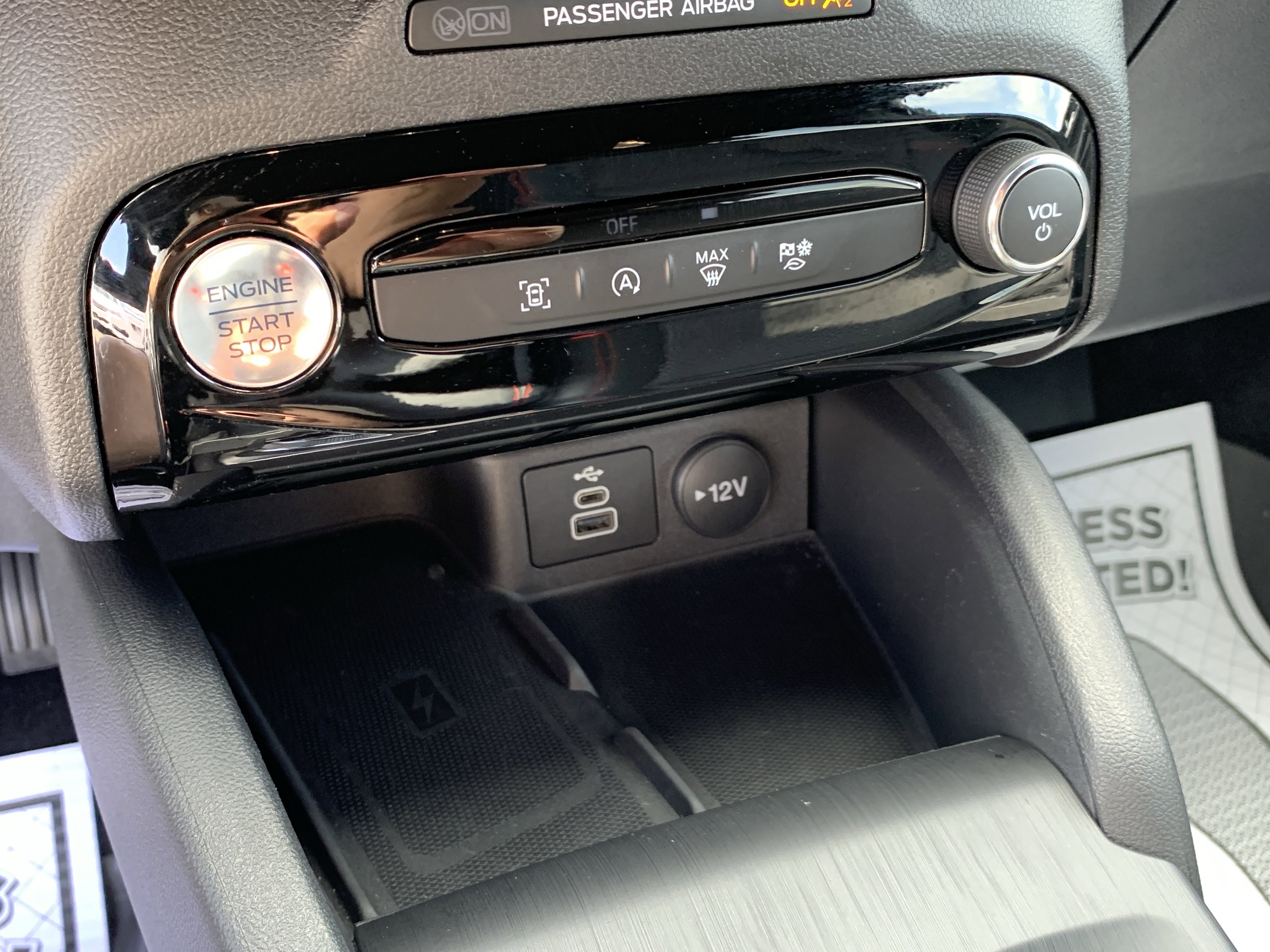 Used 2025 Ford Escape ST-Line Elite AWD/4WD image 36
