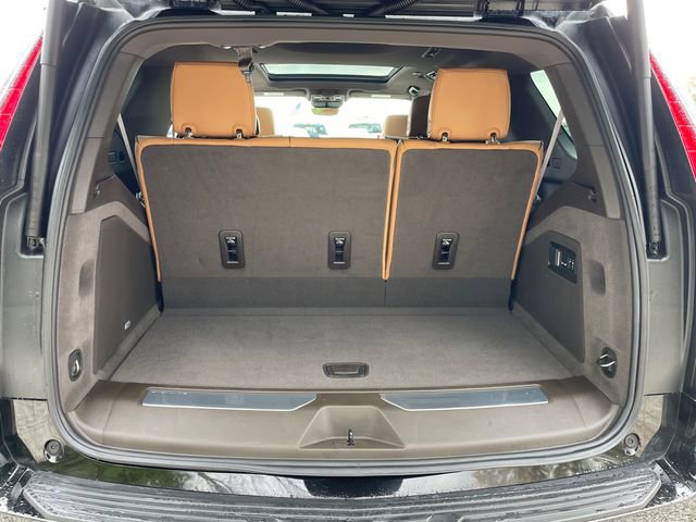 Used 2024 Cadillac Escalade Sport w/ LPO, ONYX Package AWD/4WD image 14