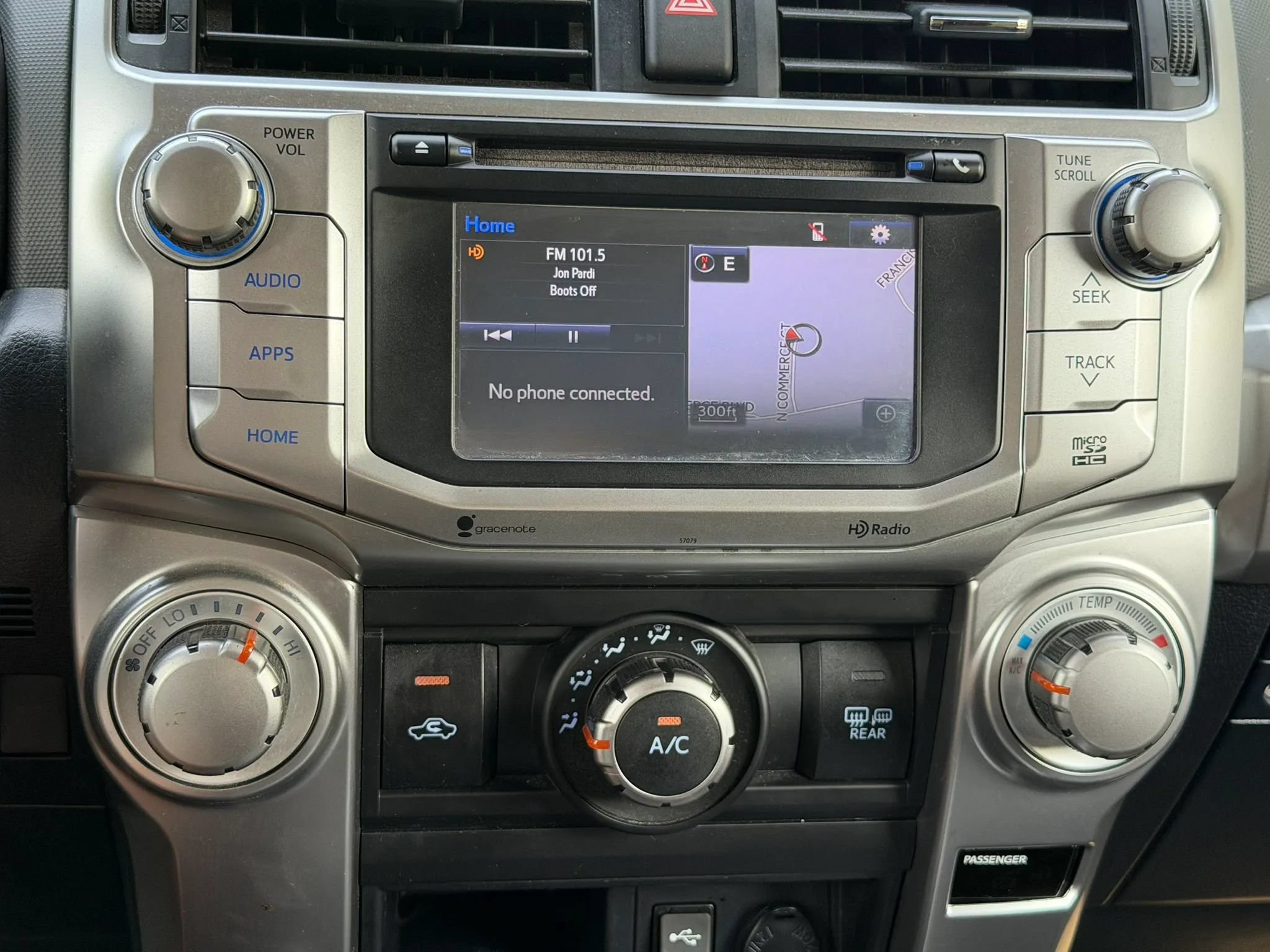 Used 2015 Toyota 4Runner SR5 RWD image 29