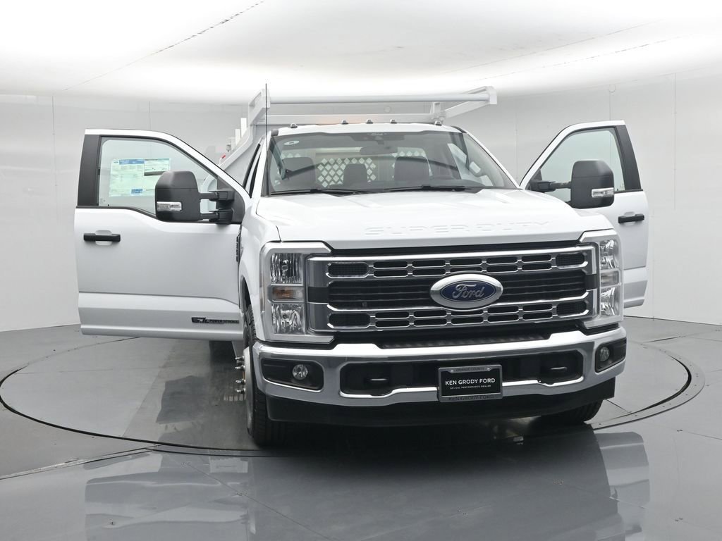 New 2025 Ford F350 XL w/ XL Chrome Package RWD image 56