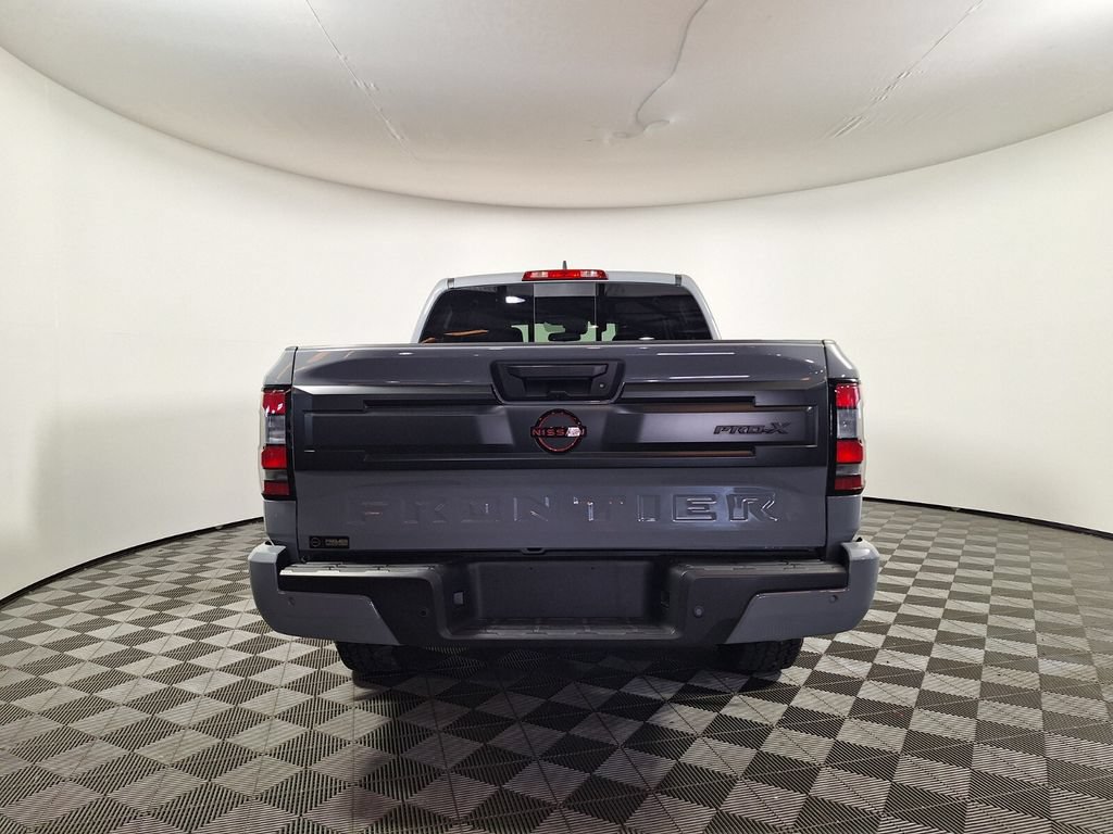 Used 2025 Nissan Frontier Pro-X RWD image 6