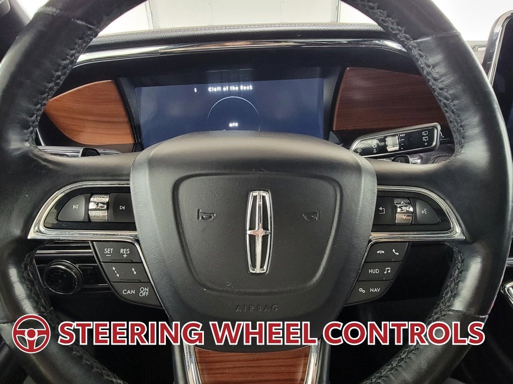 Used 2018 Lincoln Navigator Reserve w/ Technology Package AWD/4WD image 18