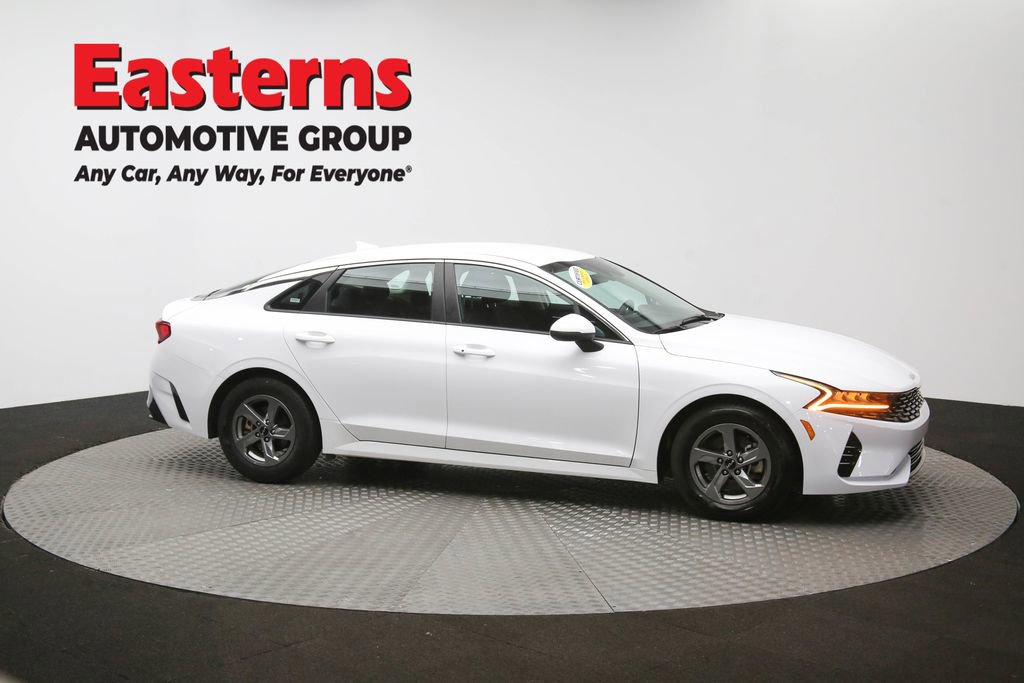 Used 2023 Kia K5 LXS image 43