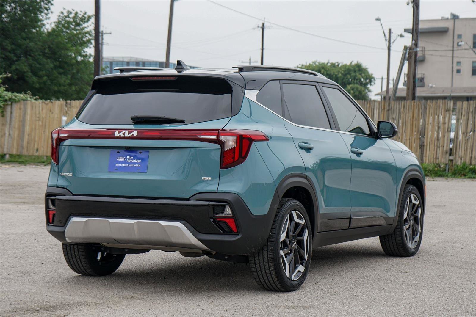 Used 2024 Kia Seltos SX AWD/4WD image 5