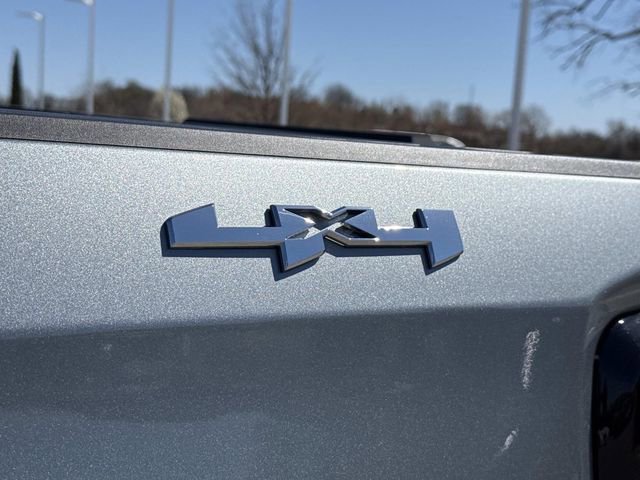 New 2026 GMC Sierra 1500 Elevation image 11