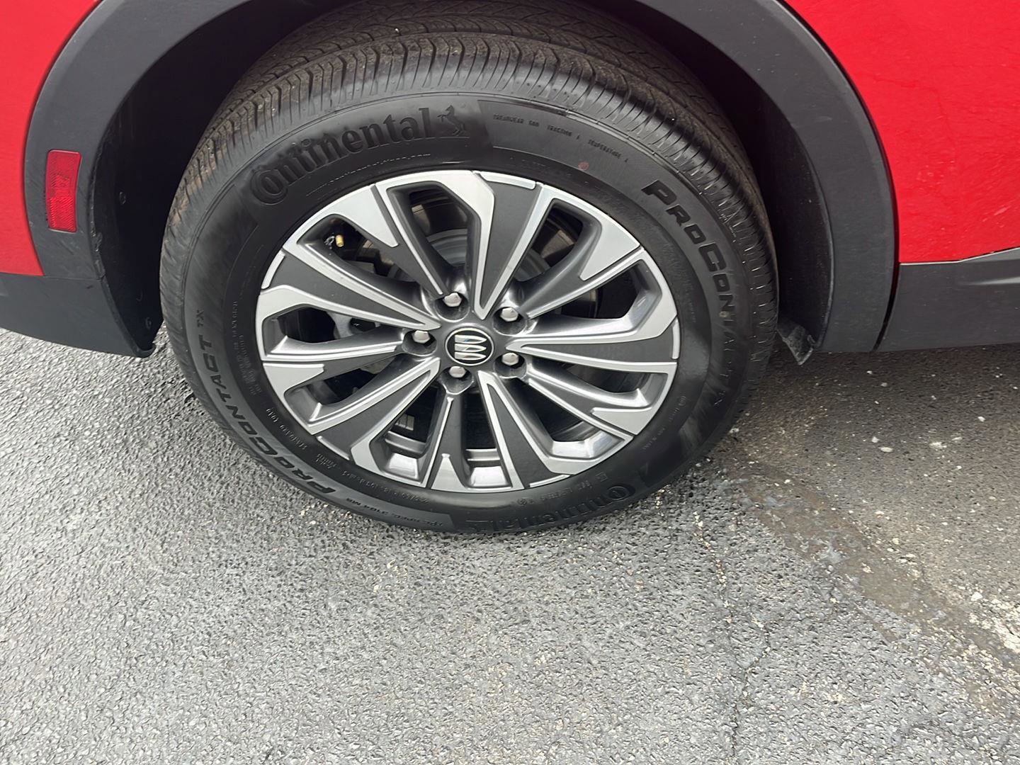 Used 2025 Buick Envision Preferred image 33