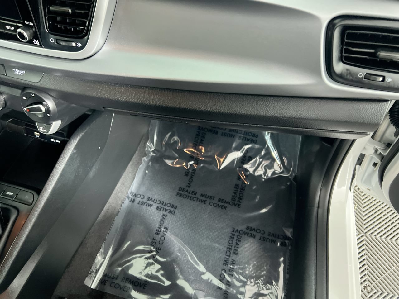Certified 2023 Kia Rio LX FWD image 25