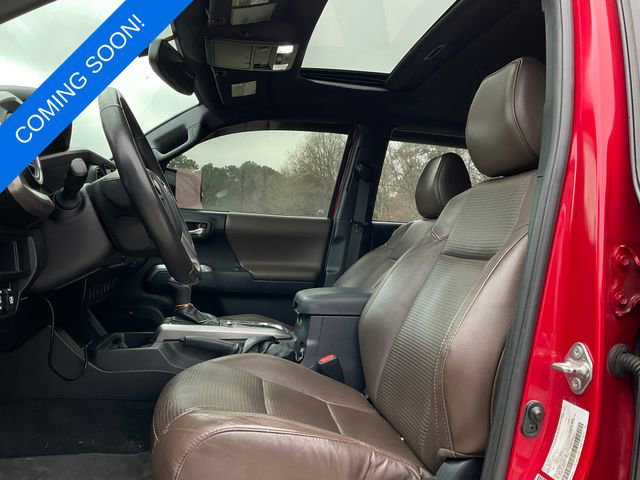 Used 2017 Toyota Tacoma Limited w/ Tow Package image 2