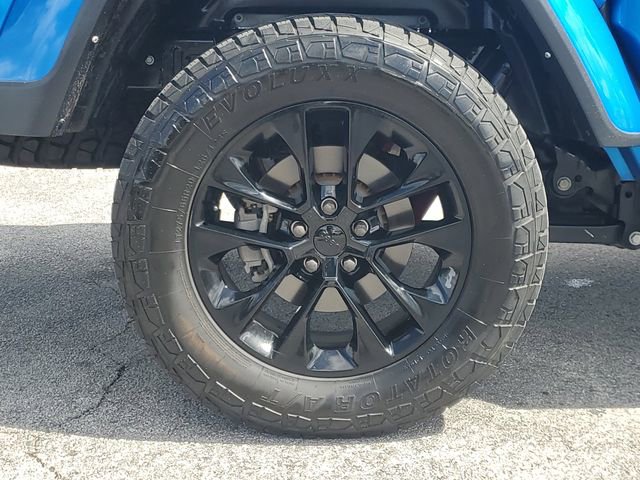 Used 2022 Jeep Gladiator Sport image 6