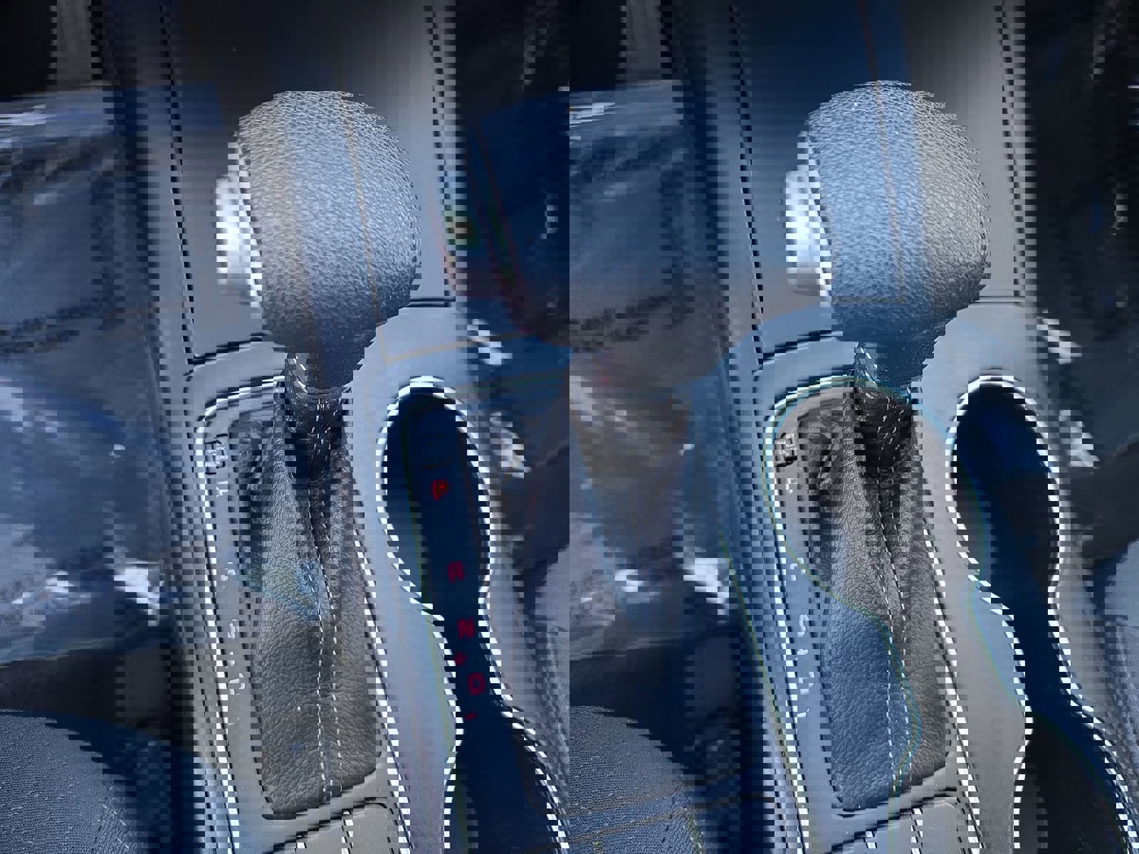 Used 2020 Kia Sorento LX FWD image 23