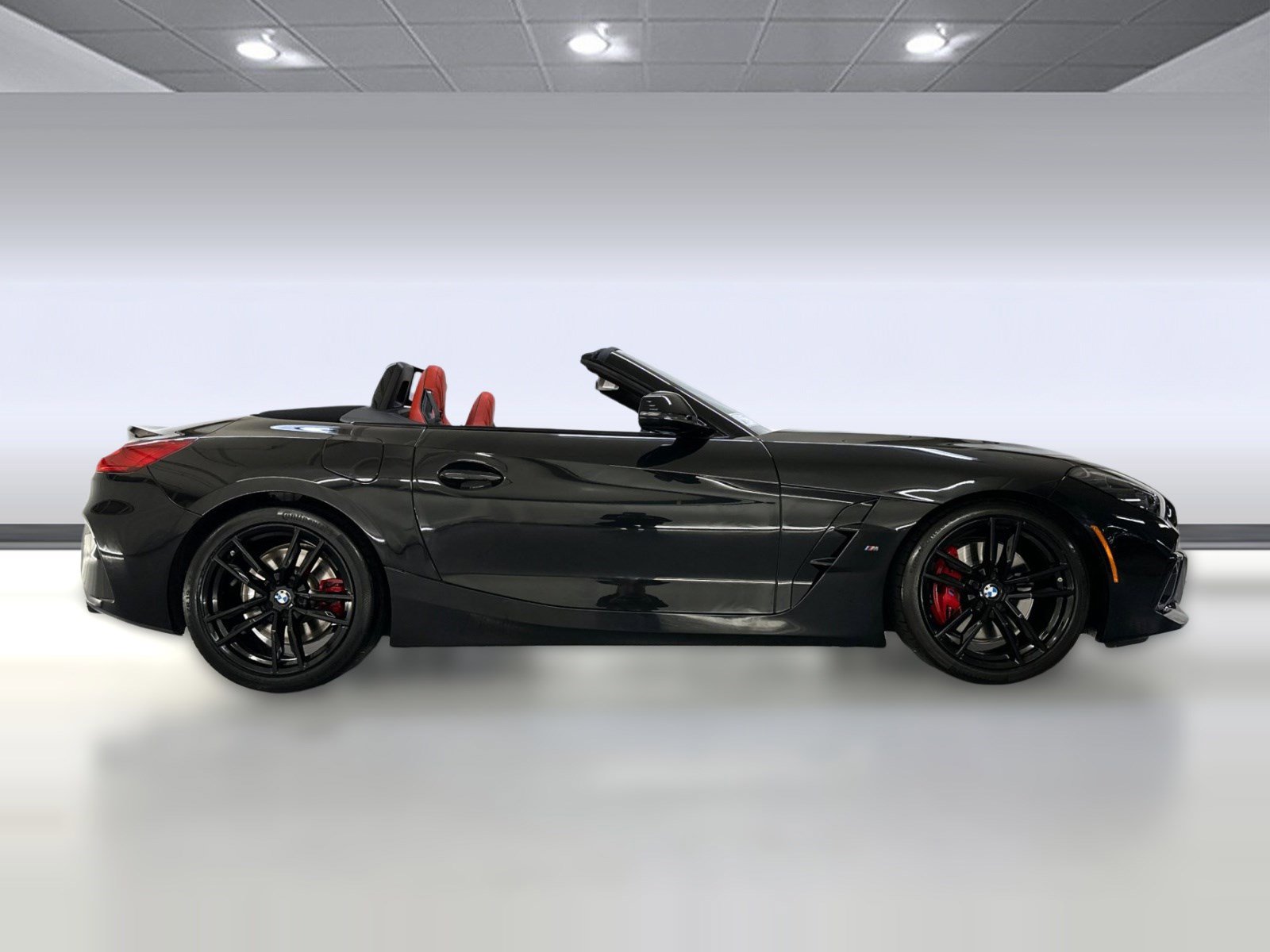 Used 2024 BMW Z4 M40i w/ Shadowloine Package image 7