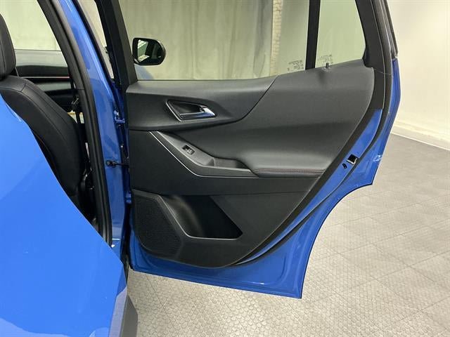 New 2026 Chevrolet Equinox RS w/ LPO, Floor Liner Package AWD/4WD image 32