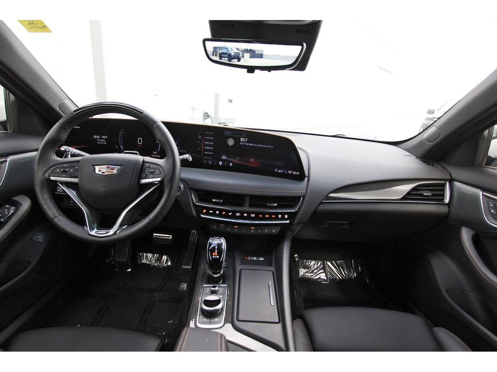 Used 2026 Cadillac CT5 V image 9