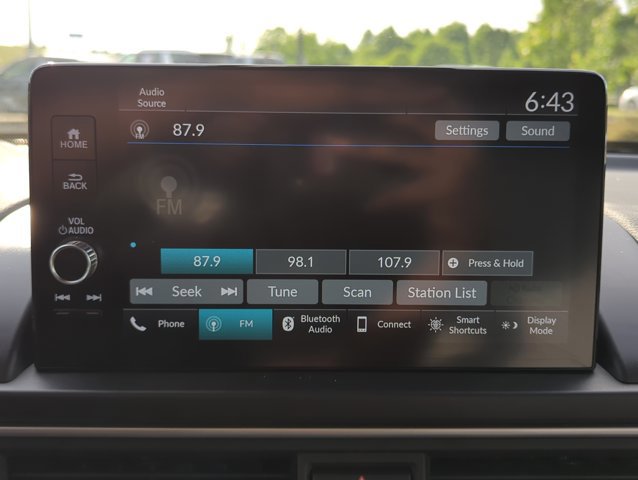 Used 2023 Honda Pilot EX-L image 14