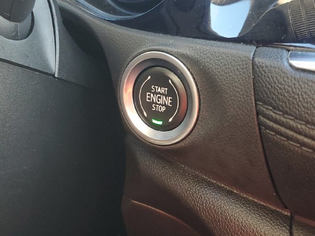 Certified 2021 Buick Encore GX Select FWD image 24