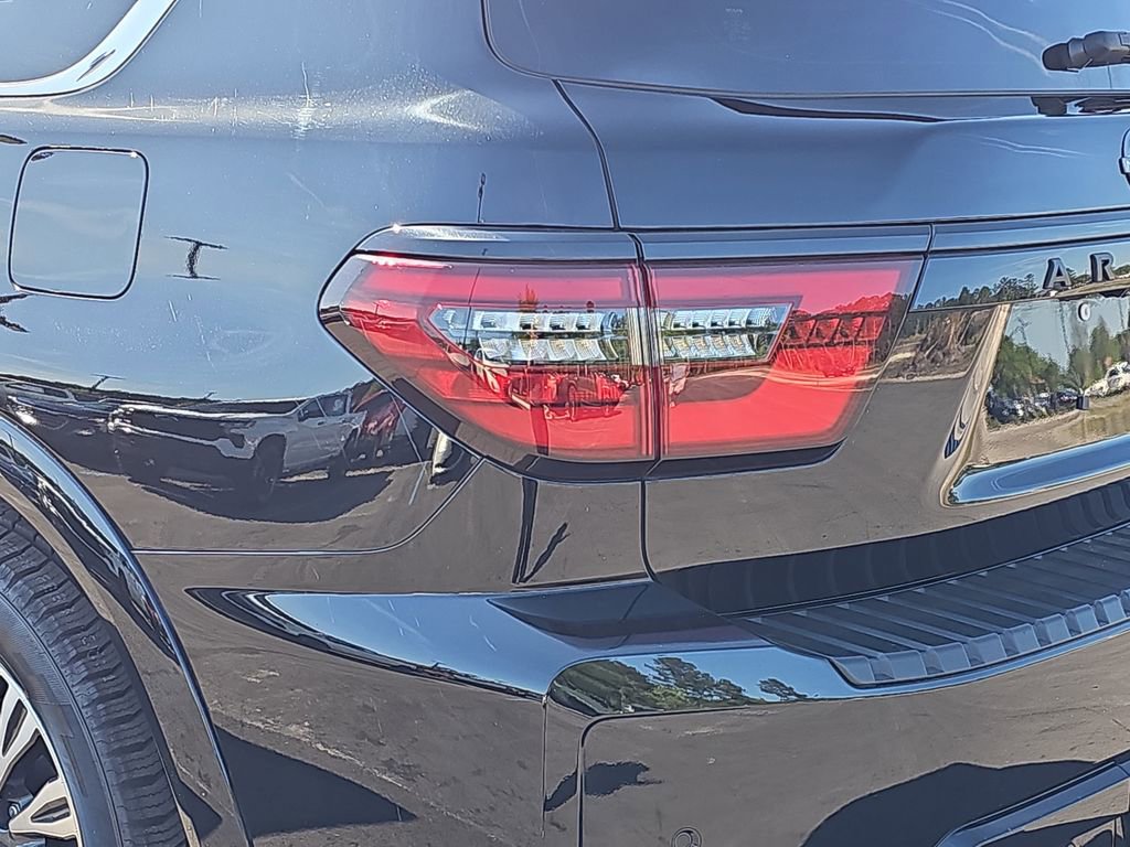 Used 2024 Nissan Armada SL w/ Midnight Edition Package image 39