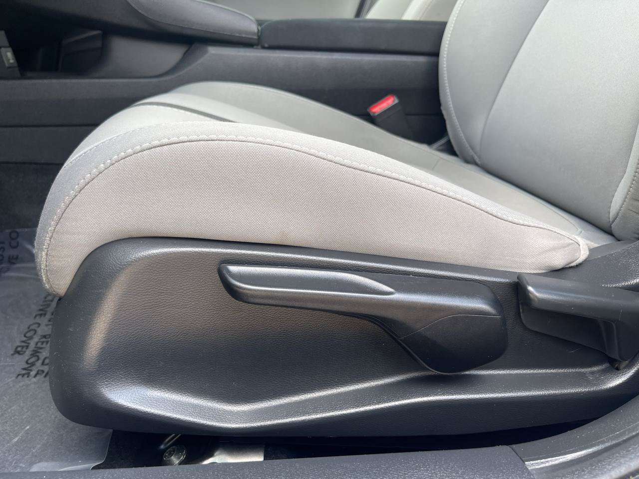 Used 2019 Honda Civic LX image 41