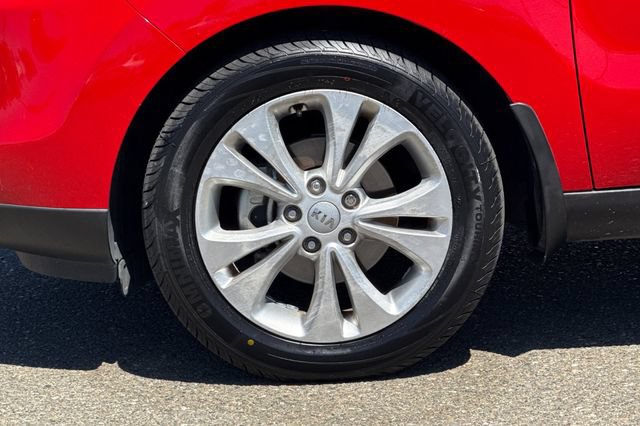Used 2014 Kia Soul + w/ Audio Package FWD image 32