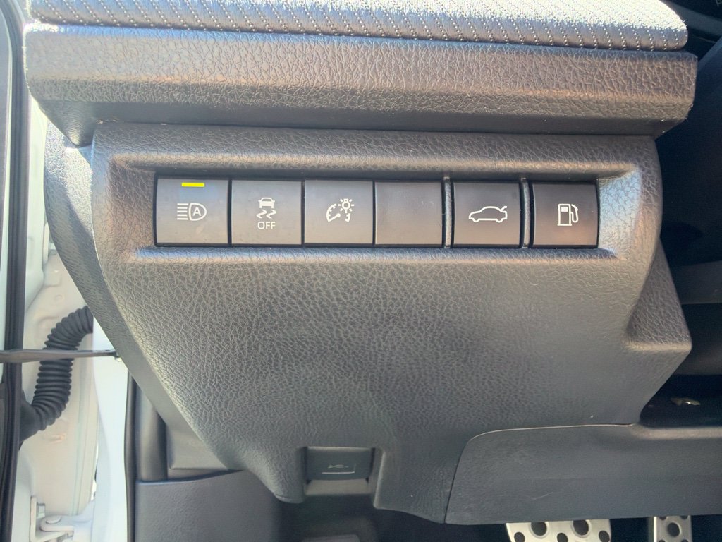 Used 2025 Toyota Camry SE FWD image 59