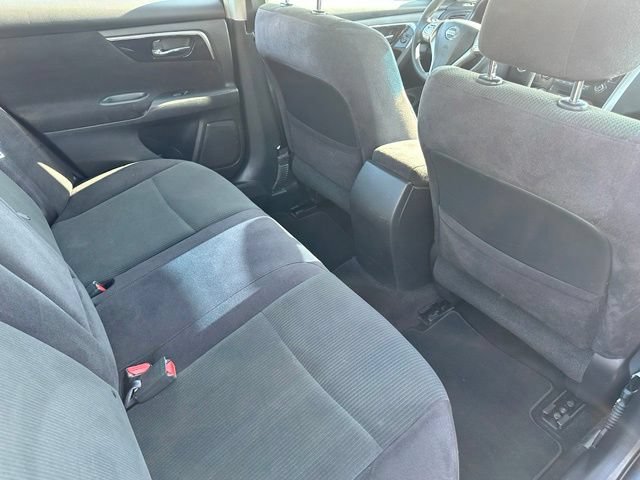 Used 2013 Nissan Altima 2.5 S FWD image 22
