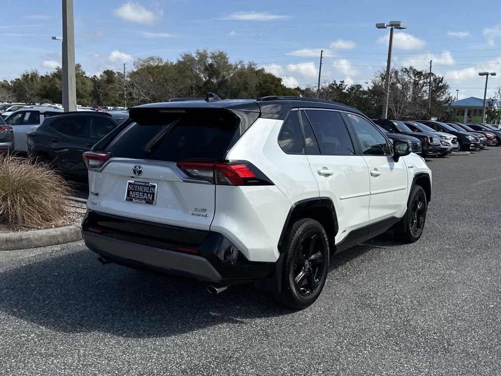 Used 2021 Toyota RAV4 XSE image 4