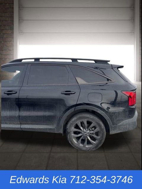 Used 2023 Kia Sorento SX Prestige image 11