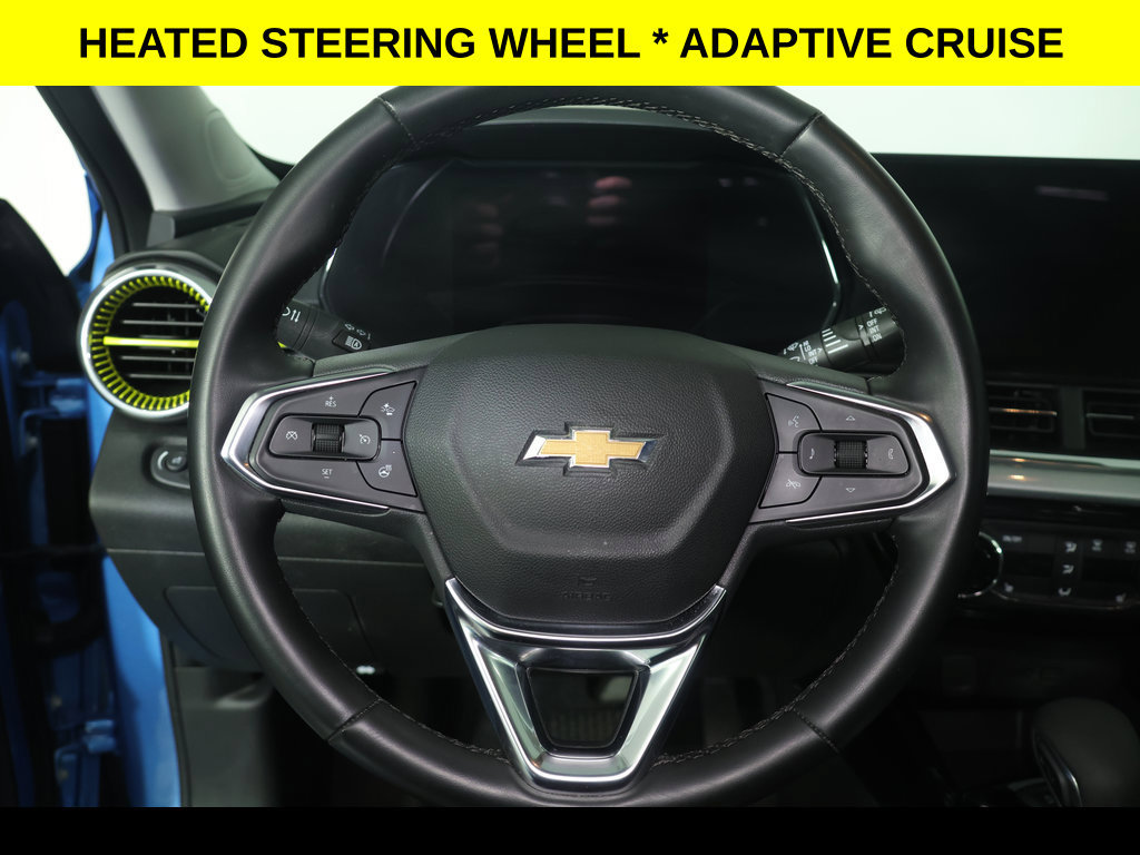 Used 2025 Chevrolet Trax LT w/ Driver Confidence Package FWD image 4