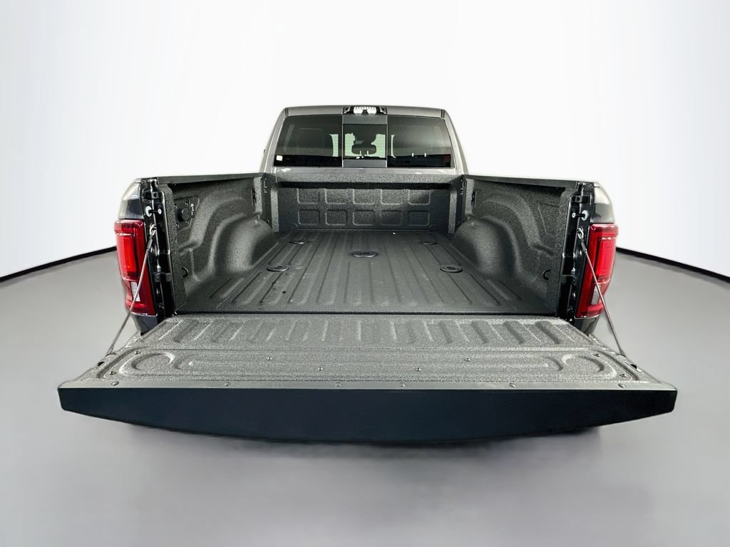Used 2026 RAM 3500 Laramie AWD/4WD image 30