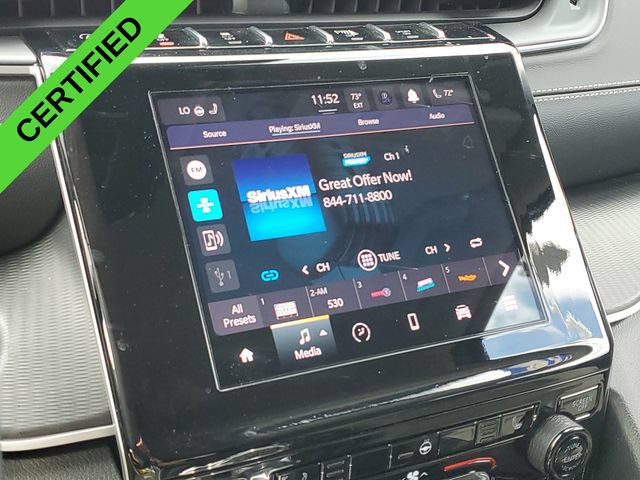 Used 2023 Jeep Grand Cherokee Laredo w/ Luxury Tech Group I AWD/4WD image 15