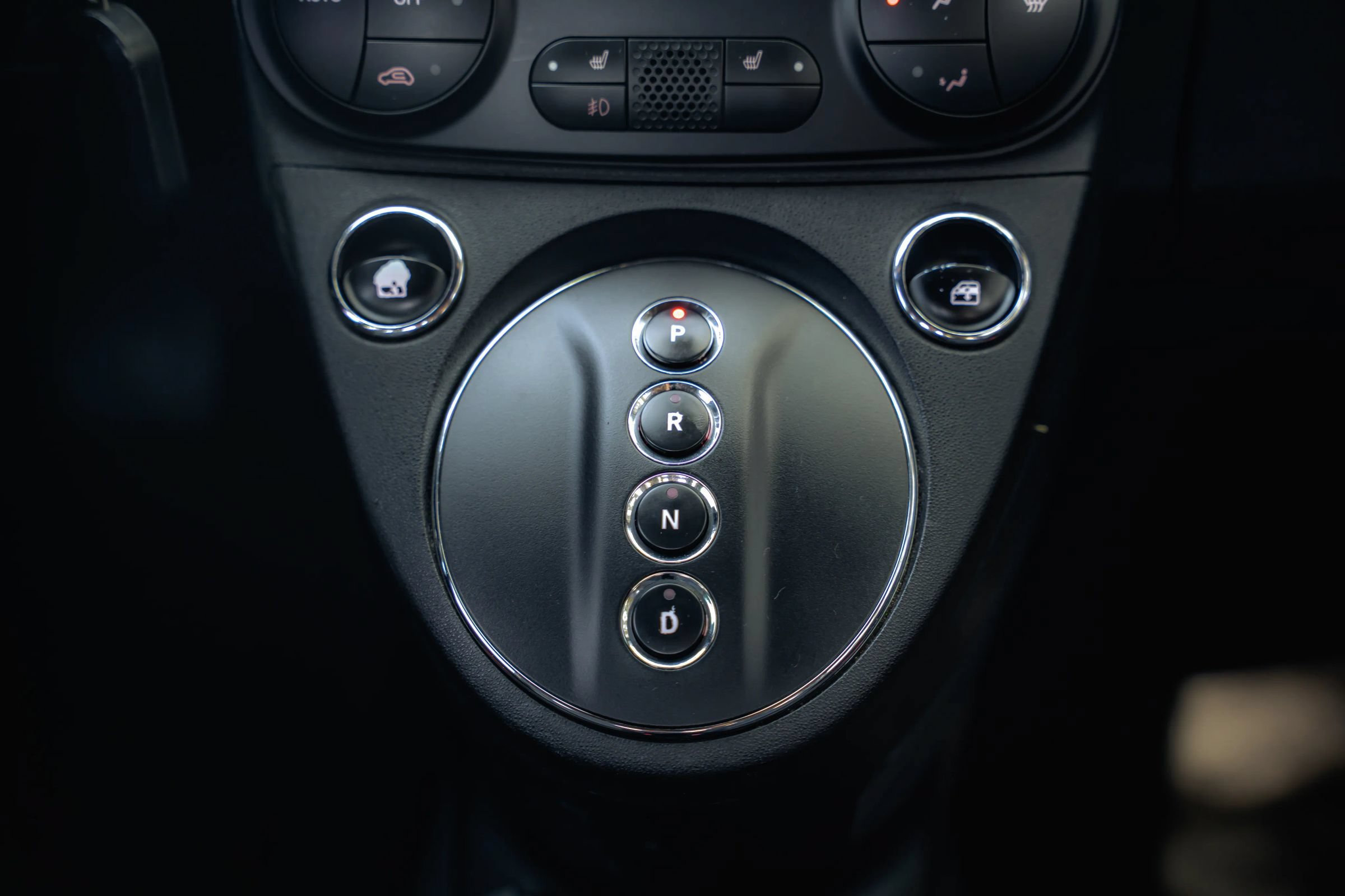 Used 2015 FIAT 500 e FWD image 30