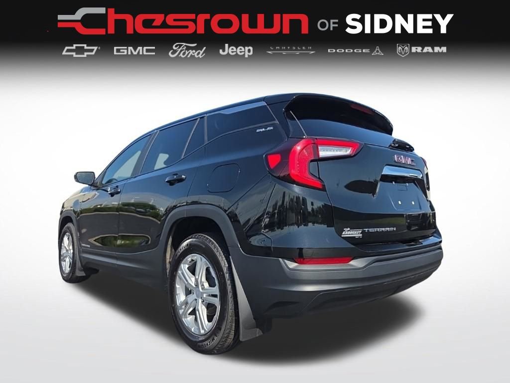 Used 2024 GMC Terrain SLE FWD image 15
