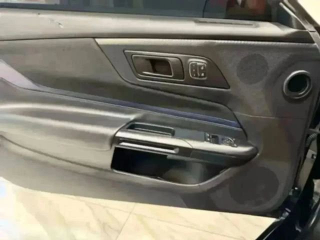 Used 2025 Ford Mustang Dark Horse image 44