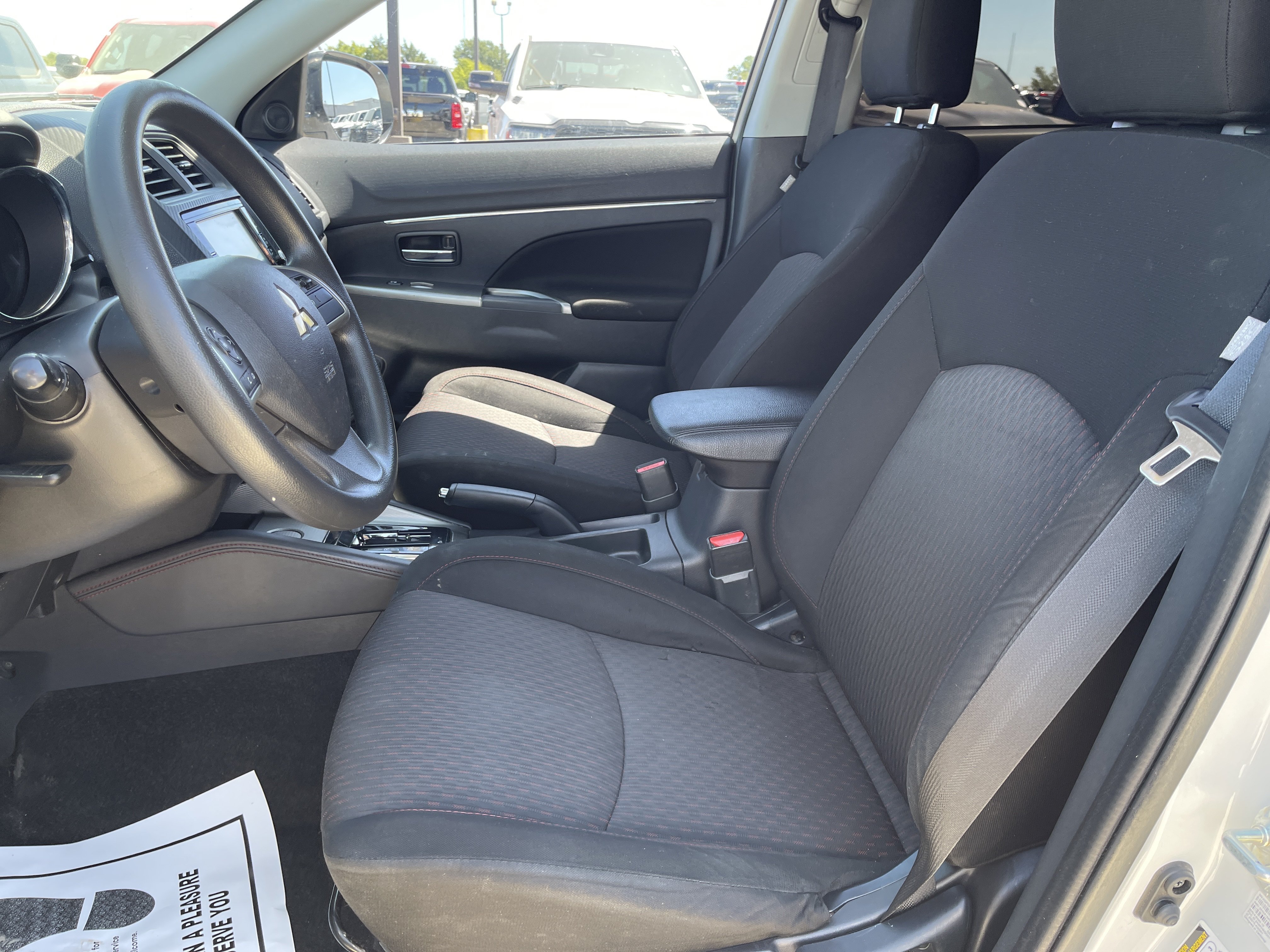 Used 2019 Mitsubishi Outlander Sport ES FWD image 35