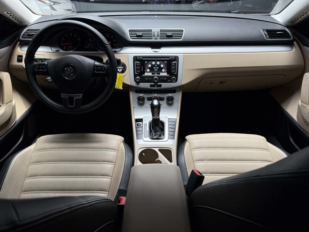Used 2014 Volkswagen CC Sport FWD image 10