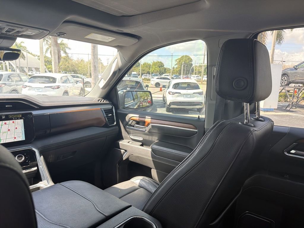 Used 2023 GMC Sierra 1500 Denali w/ Technology Package image 11