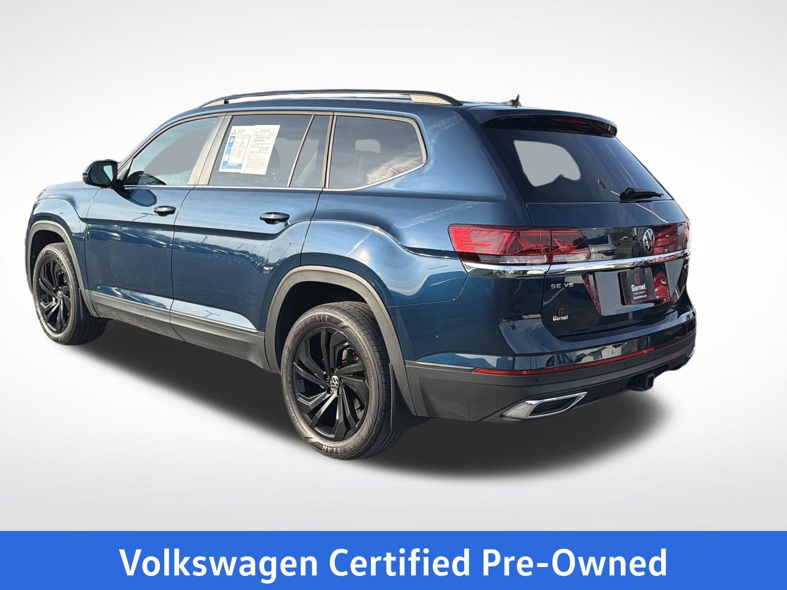 Used 2022 Volkswagen Atlas SE w/ Black Wheel Package image 8