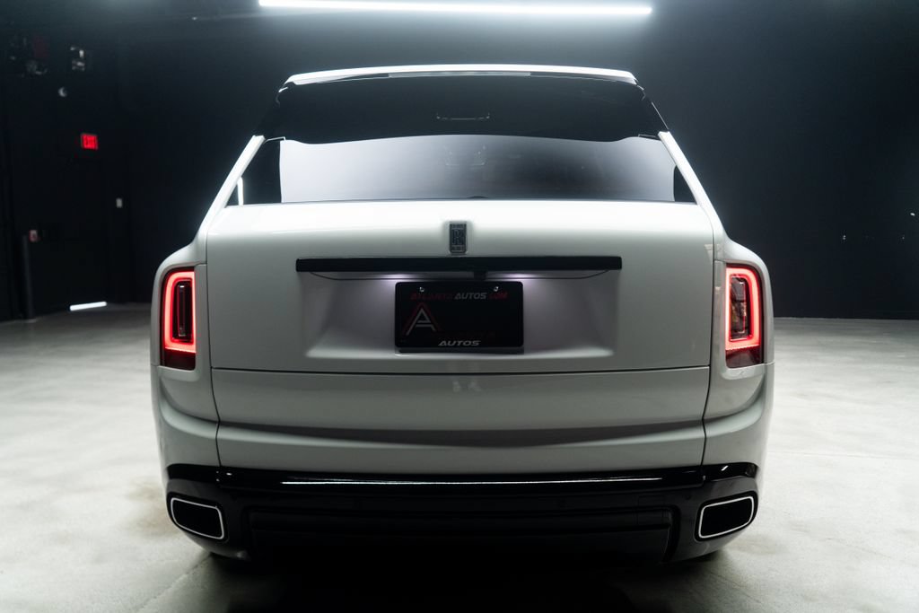 Used 2022 Rolls-Royce Cullinan AWD/4WD image 20